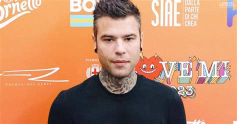 L’orologio di Fedez ha un prezzo esorbitante: ecco i commenti